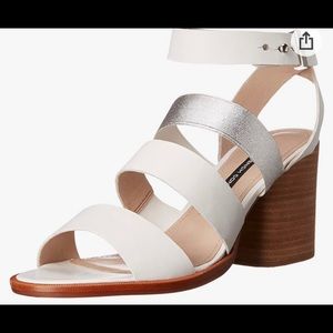 French Connection Ciara White/Silver block sandal